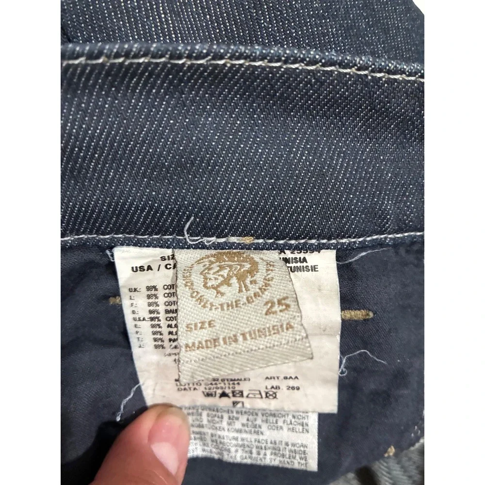 Diesel Livy Slim Straight Dark Wash Jeans Womens Size‎ 25 W25 L32 Stretch Denim